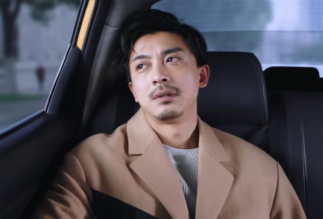 李佳航新剧猎心者热度不减,与爱5人设重合,却靠这点玩出新花样