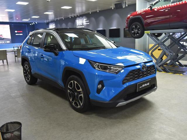 问鼎SUV投诉榜冠军，RAV4荣放该何去何从？