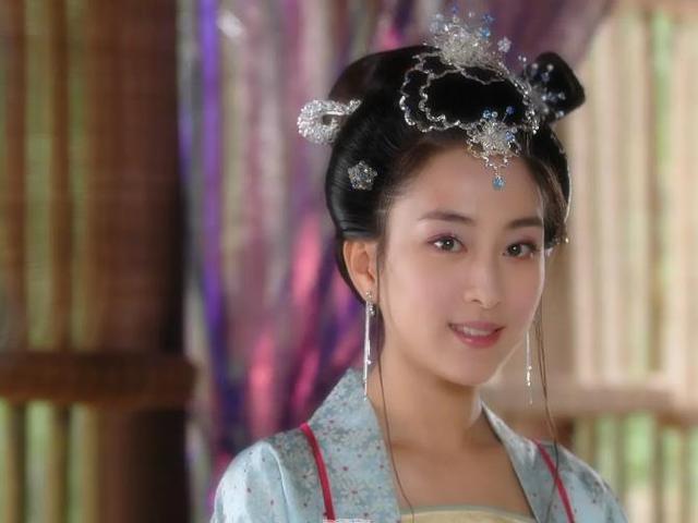 《清风明月佳人》首播,马苏演李师师,雪藏13年值得追吗?