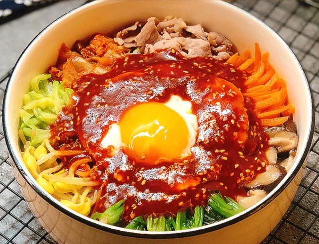 家庭版韩式拌饭无法抗拒的好吃爱上大口吃饭