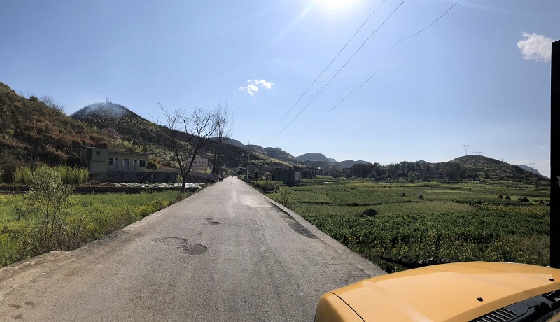 3月8日, 关岭县岗乌镇500千伏发八乙线出现山火,经核实,山火距离线路