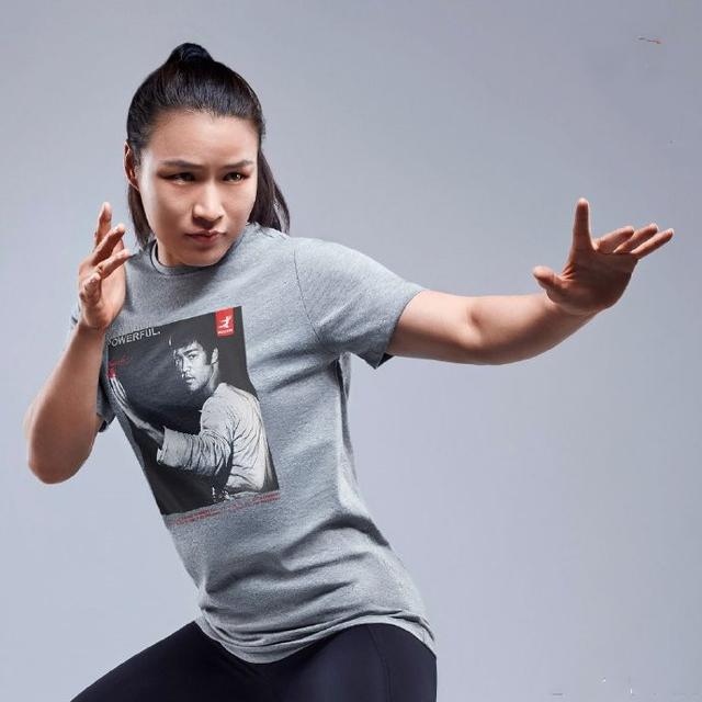 张伟丽迎来重磅喜事代言男装致敬李小龙武术哲学支撑我赢比赛