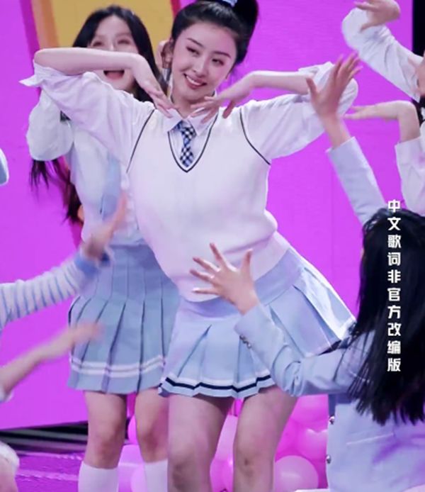 《恋爱循环》直拍:段小薇跳舞时被踩掉鞋子,赵小棠的表现引热议