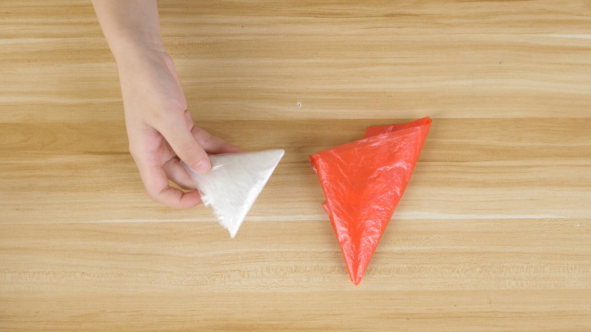 寻味阿建 缩小字体 放大字体 收藏 微博 微信 分享 妙招一叠三角包