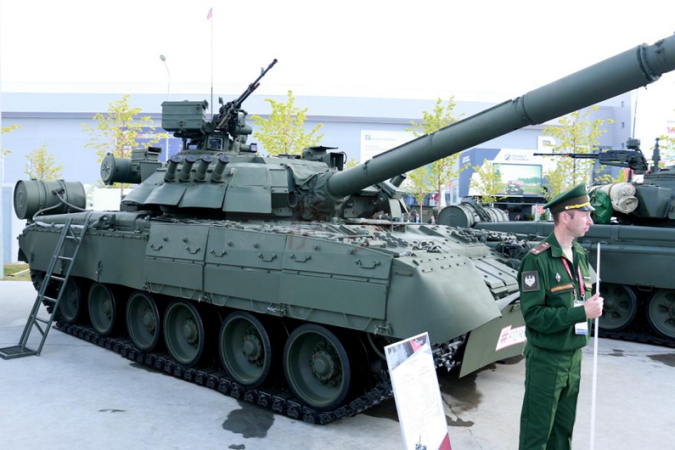 俄当年给韩国抵债的t80坦克到了退役年限韩军仍依依不舍