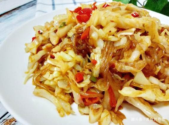 菜谱:豆花煮雪花牛肉,泡菜粉条,椒香脆骨,小炒肉