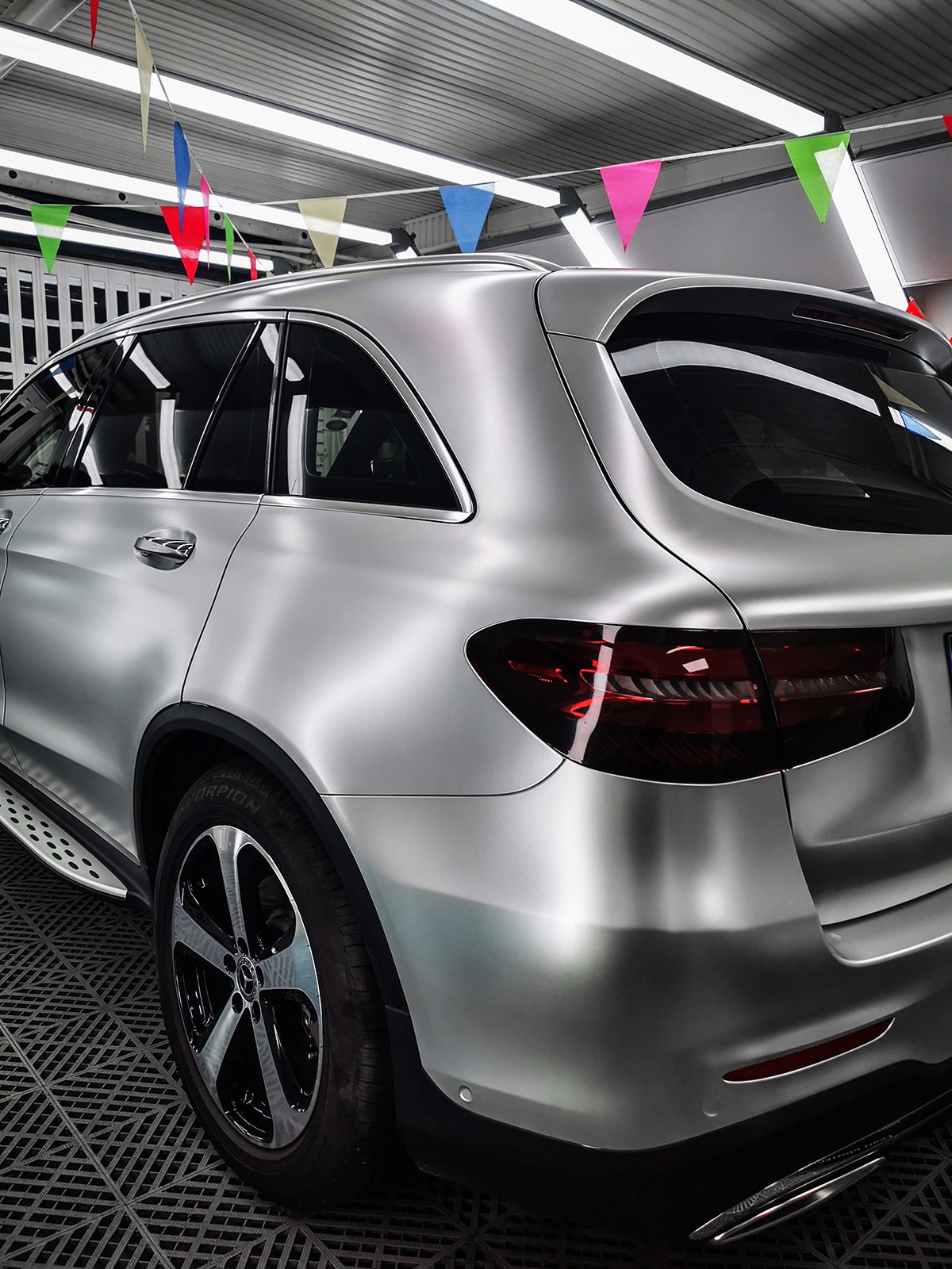 奔驰glc车身改色电光银rg瑞集改色膜河北石家庄加盟店出品