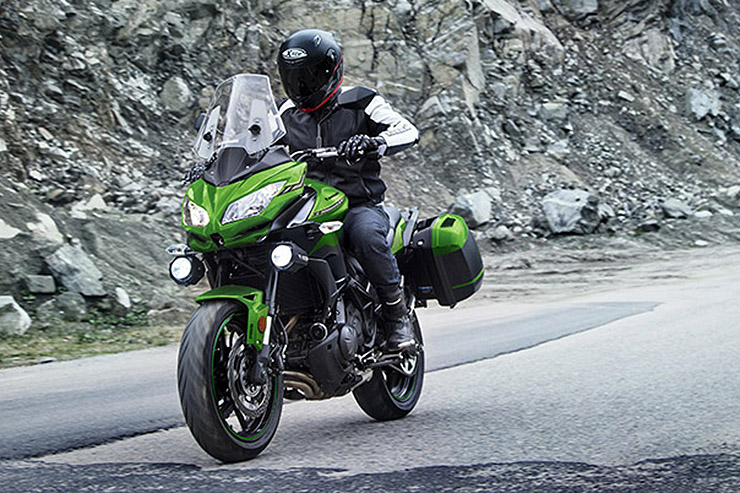 川崎versys 650 最大续航415km以下是国外媒体从当今摩托车行业,选择