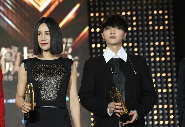 时隔7年同台献唱,华晨宇昔日友情依旧,尚雯婕却被声讨不合群