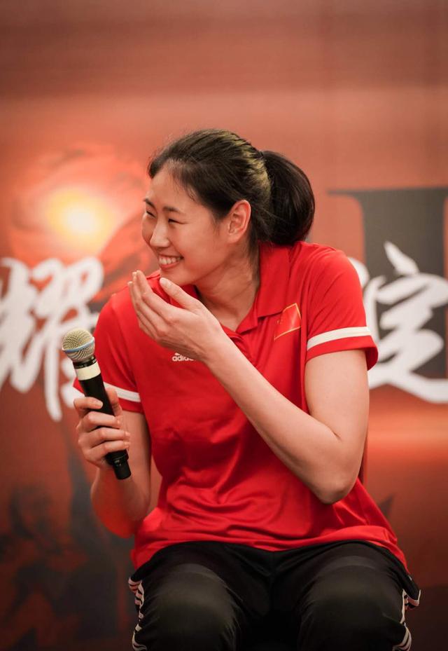 中国女排颜妮,努力让你更幸运,也变得更美好!