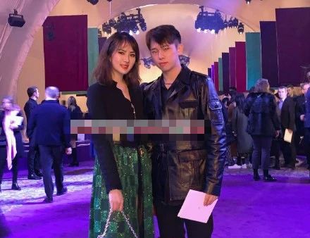 陈雨昂跟弟弟的绯闻女友欧阳娜娜的交集也不少.