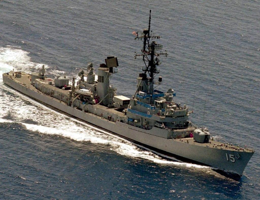 如今,"吕特晏斯"级驱逐舰早已退出德国现役,而希腊的"基蒙"级继续征战