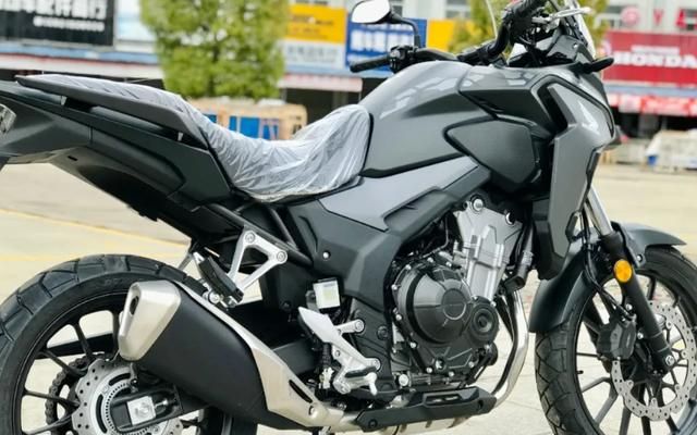 实拍解析本田新cb500x配置升级续航500km但亲和力不高