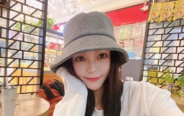 更气人的是王依梓见到未来公婆的第一面就得到了他