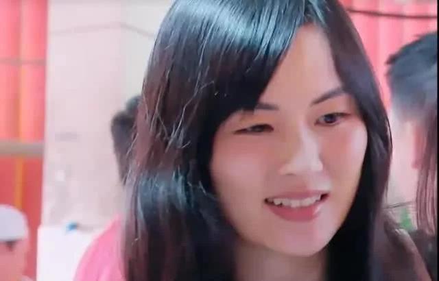 和吴尊录节目,谁注意林丽莹私下对他的称呼?网友:太偶像剧了!