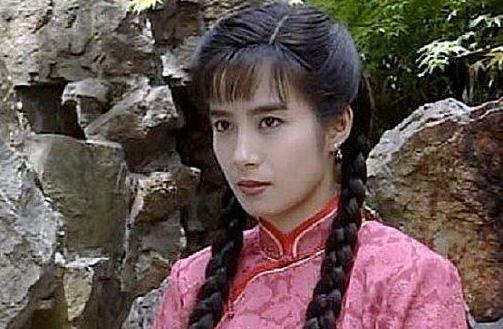 《梅花三弄》三部剧中的三个琼瑶女郎,一个比一个好看