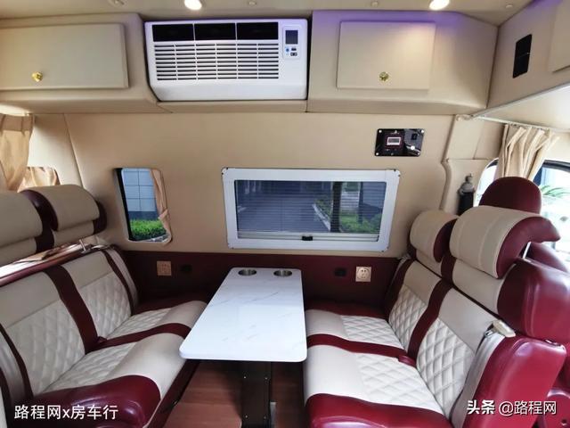 沉稳内敛风的盟旅大通房车，国六自动档，两种布局，19.8万起售