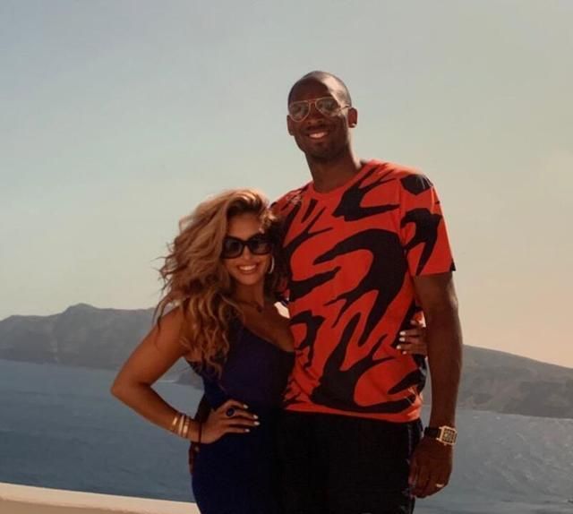 科比一生最大遗憾欠瓦妮莎完美婚礼孕期补拍婚纱照