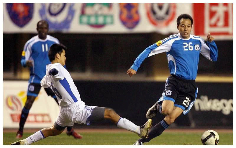 张亚林:“超白金一代”主力国脚,大连八冠功臣,28岁患癌离世