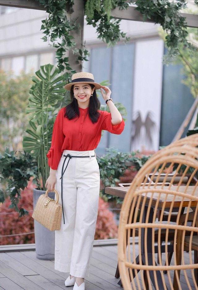 三木博主又凹造型,波点衬衫配阔腿裤减龄更优雅,复古气质太出众