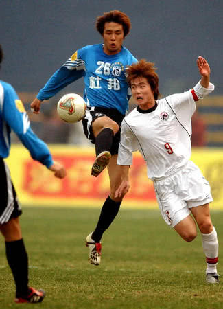 张亚林:“超白金一代”主力国脚,大连八冠功臣,28岁患癌离世