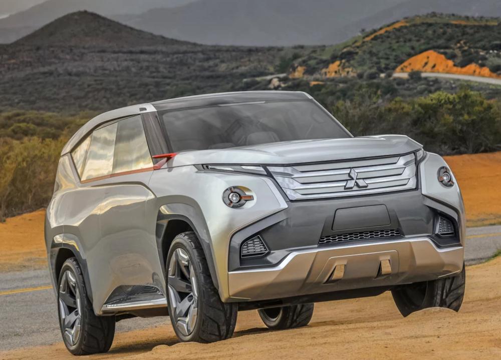 新一代三菱帕杰罗透明a柱,宇宙飞船驾驶舱,争当最酷越野车