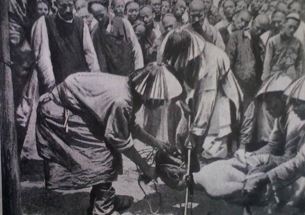 戊戌六君子被处死时为什么百姓纷纷叫好唾骂向刽子手扔赏钱