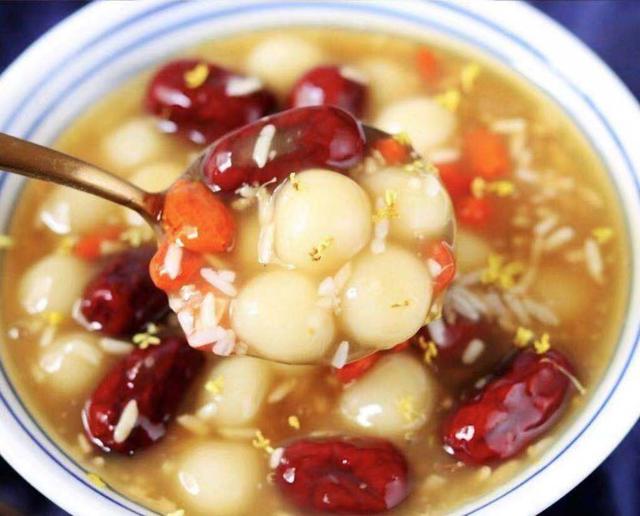 养生小甜品,超好吃的桂花酒酿丸子,齿颊留香