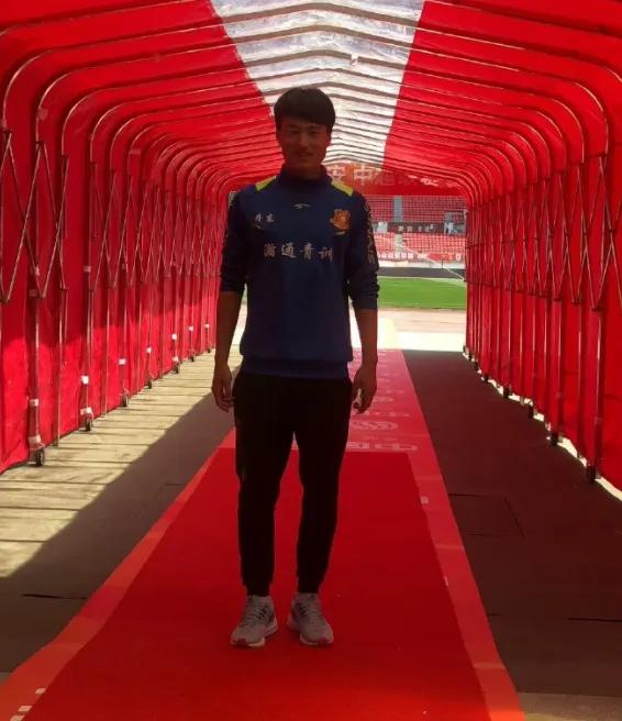 记者苗原写道:"07年1-3岁,良心啊!