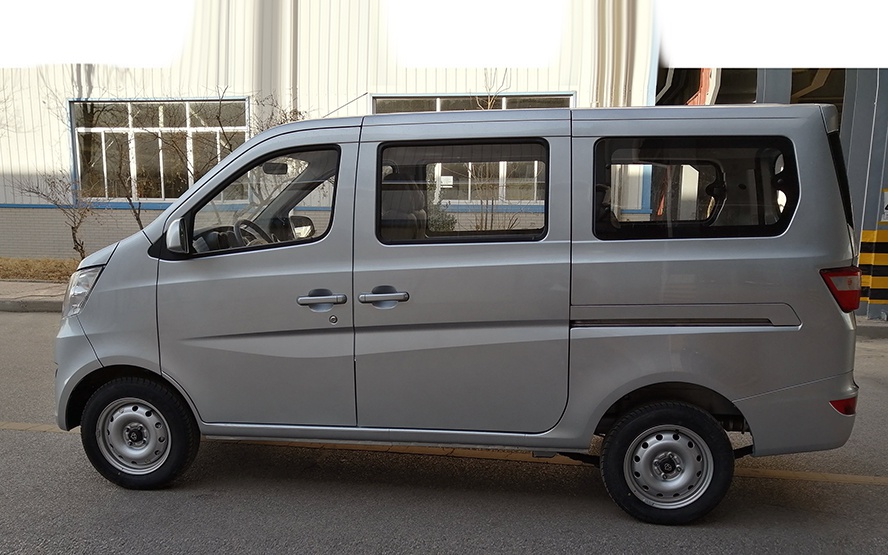 原来微面还没有停止生长,新款长安之星5申报图,满足国六排放