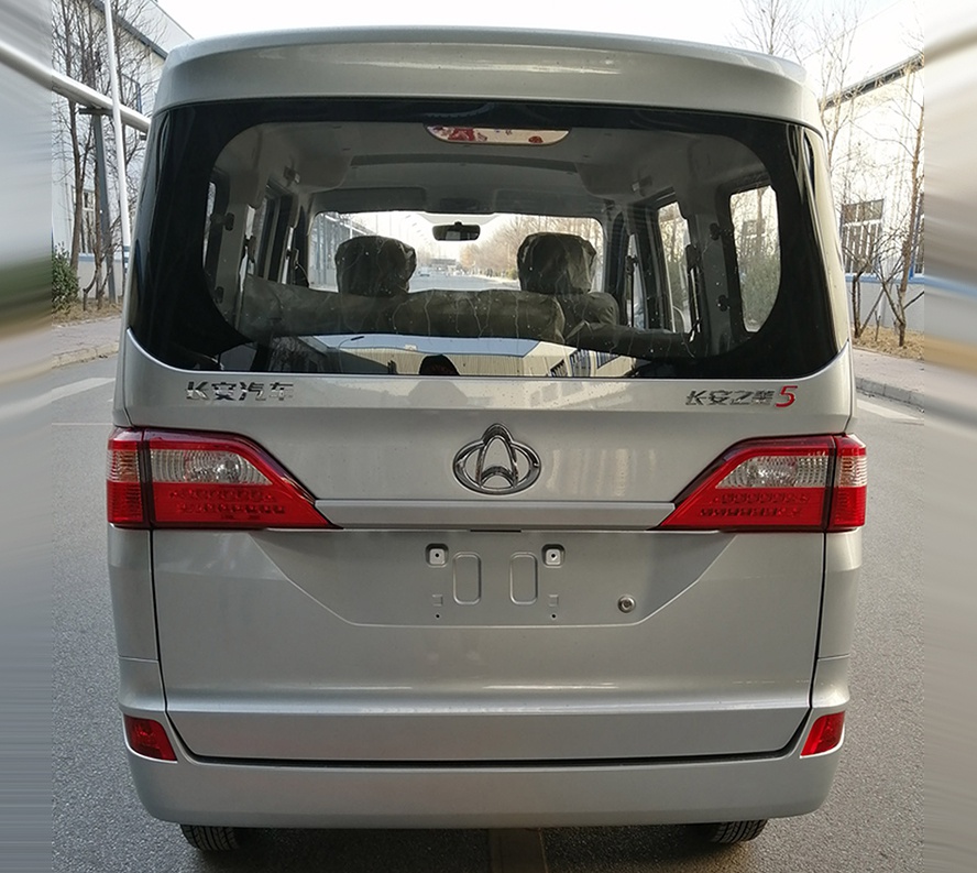 原来微面还没有停止生长,新款长安之星5申报图,满足国六排放