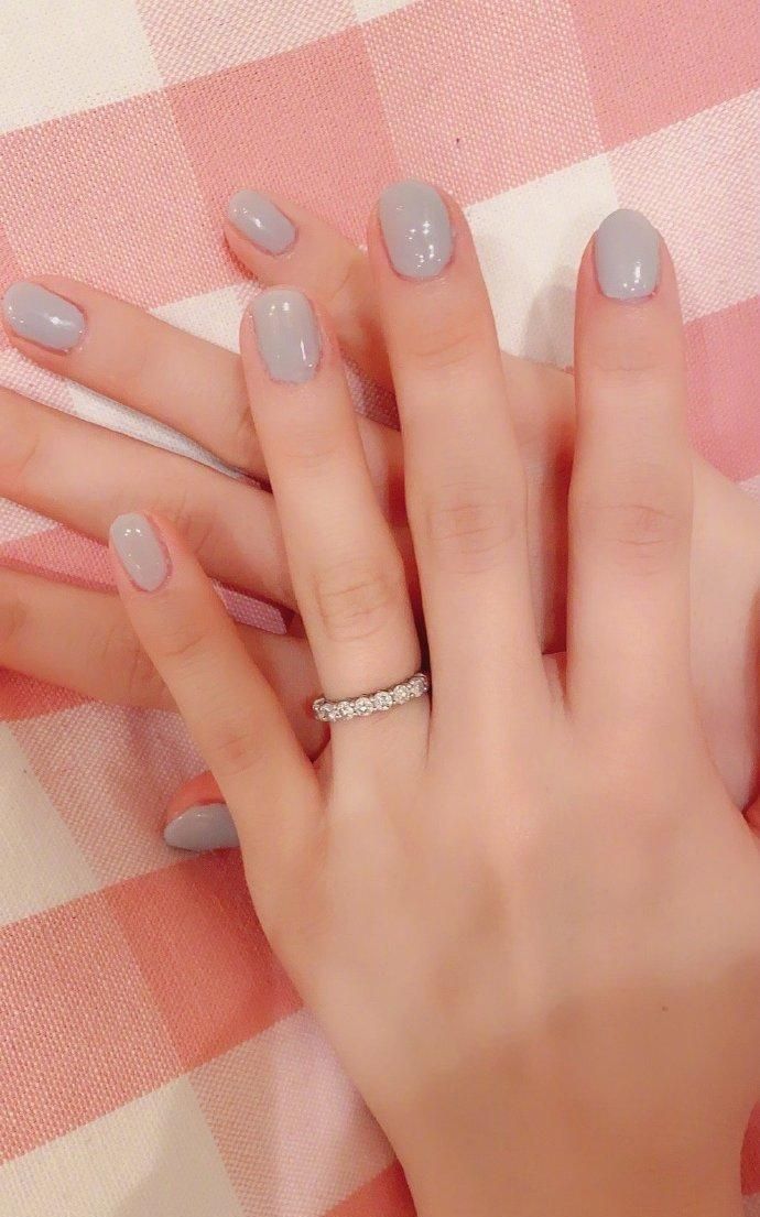 江宏杰给福原爱涂指甲油,称眼睛都快瞎了,这中文水平厉害!