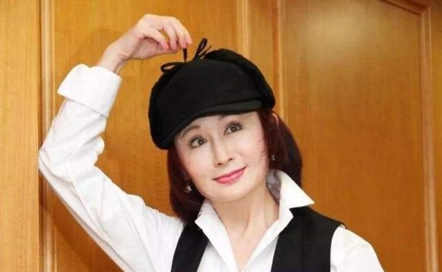 70岁不老女神潘迎紫近照即将再次出山与于正合作新剧