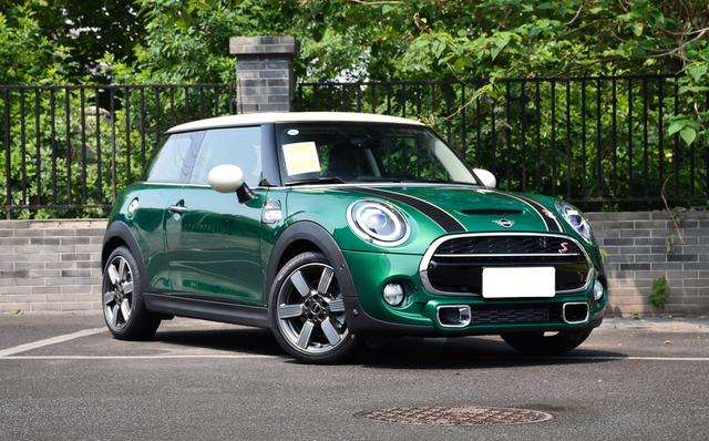 3款女性钟爱的小车,mini,甲壳虫入列,还有一款24元"加满油"