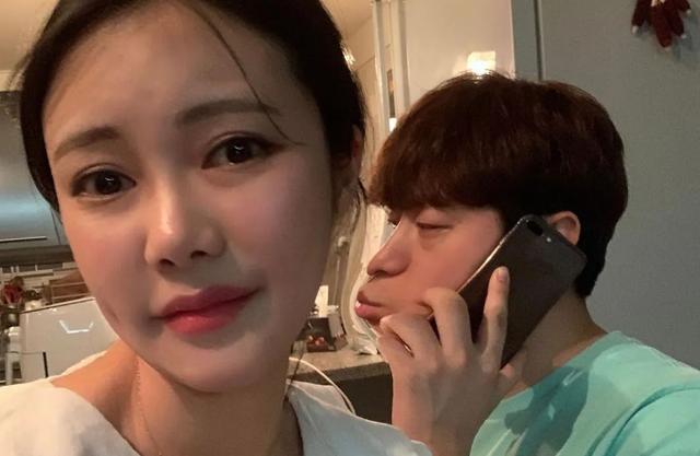 韩国娇妻爆红网络:老婆千娇百媚,老公一言难尽,千奇百怪