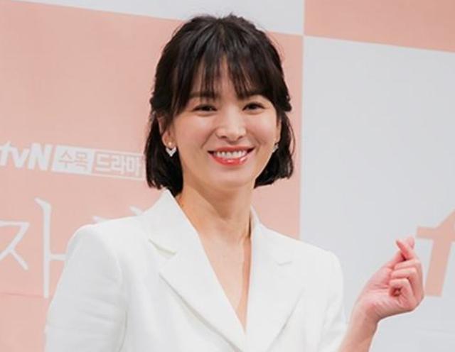 暗中比狠？宋慧乔大减价甩卖豪宅，前夫宋仲基百亿婚房说拆就拆！