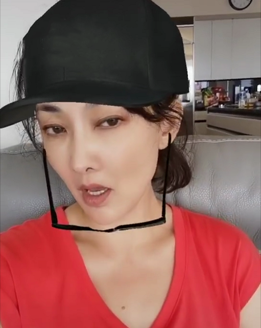 44岁牛莉容颜不再脸颊凹陷表情豪横富豪老公长得比郭冬临帅