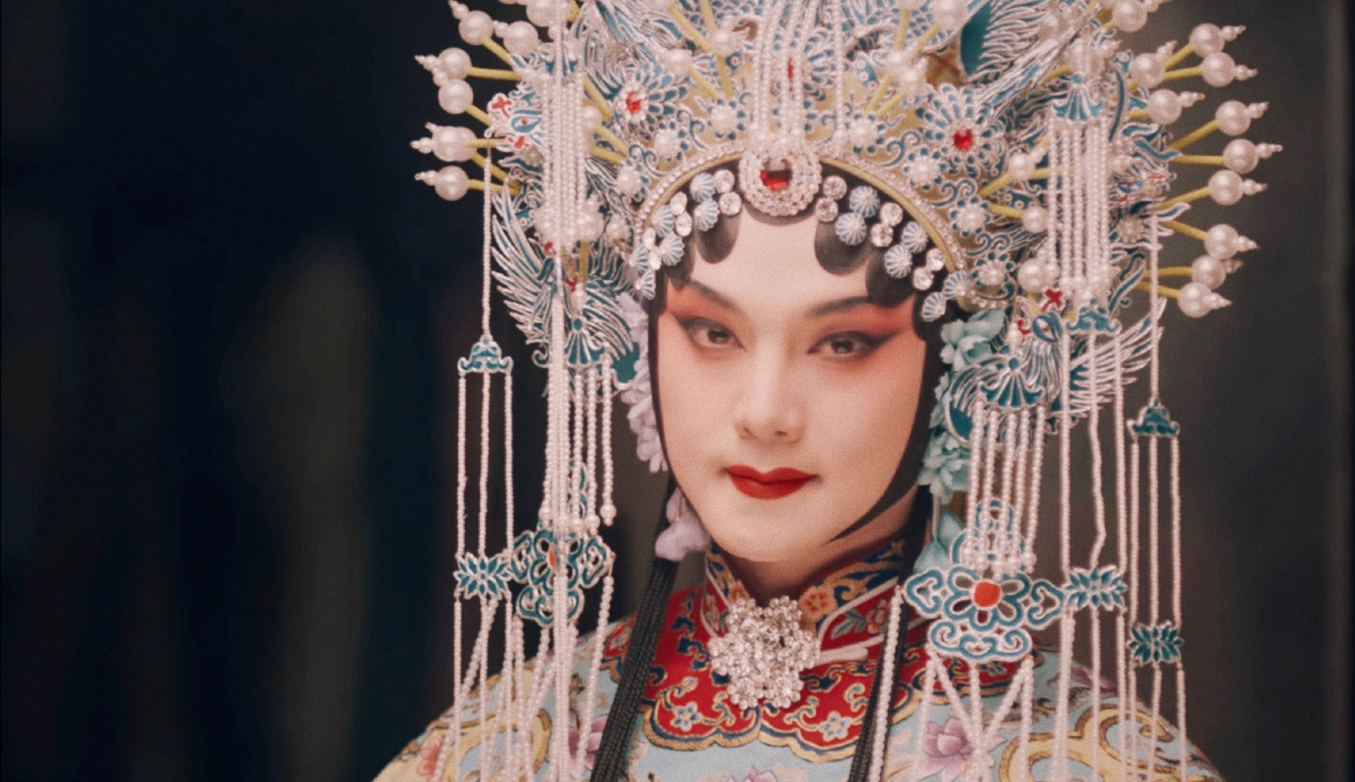 《鬓边》尹正婀娜,《成化》官鸿傲娇,耽改剧男主女性化成卖点?