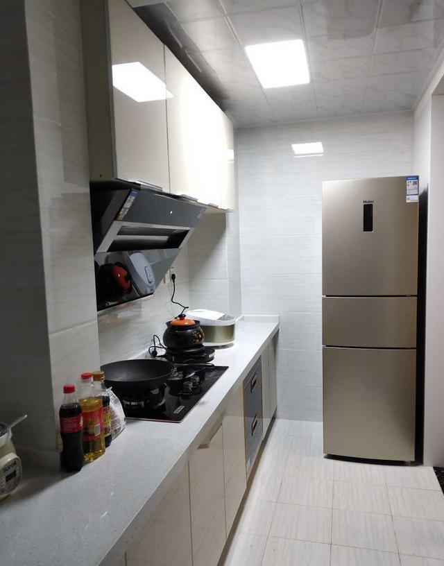 晒晒新房简约装修不带吊顶,阳光房的设计真的太舒服了,很满意