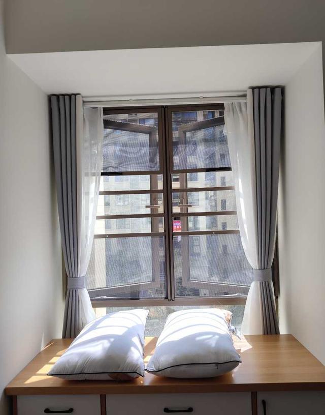 晒晒新房简约装修不带吊顶,阳光房的设计真的太舒服了,很满意