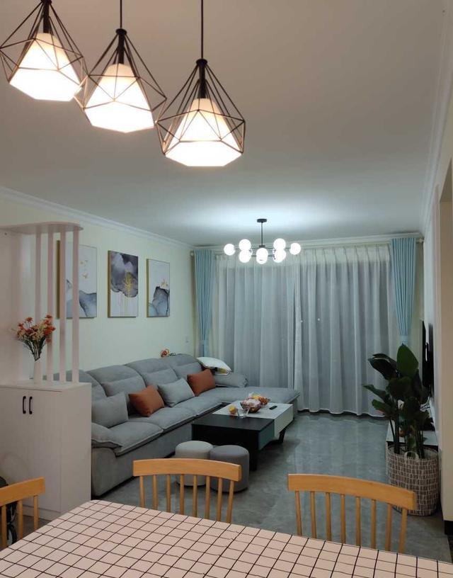 晒晒新房简约装修不带吊顶,阳光房的设计真的太舒服了,很满意