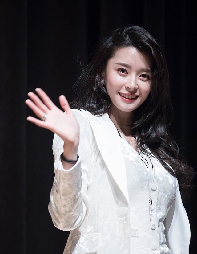 韩国女星权娜拉回忆经历过程 堪称午夜惊魂