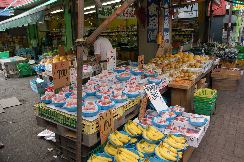 水果在日本很便宜?只能说你想多了,草莓一颗6元香蕉3根17元