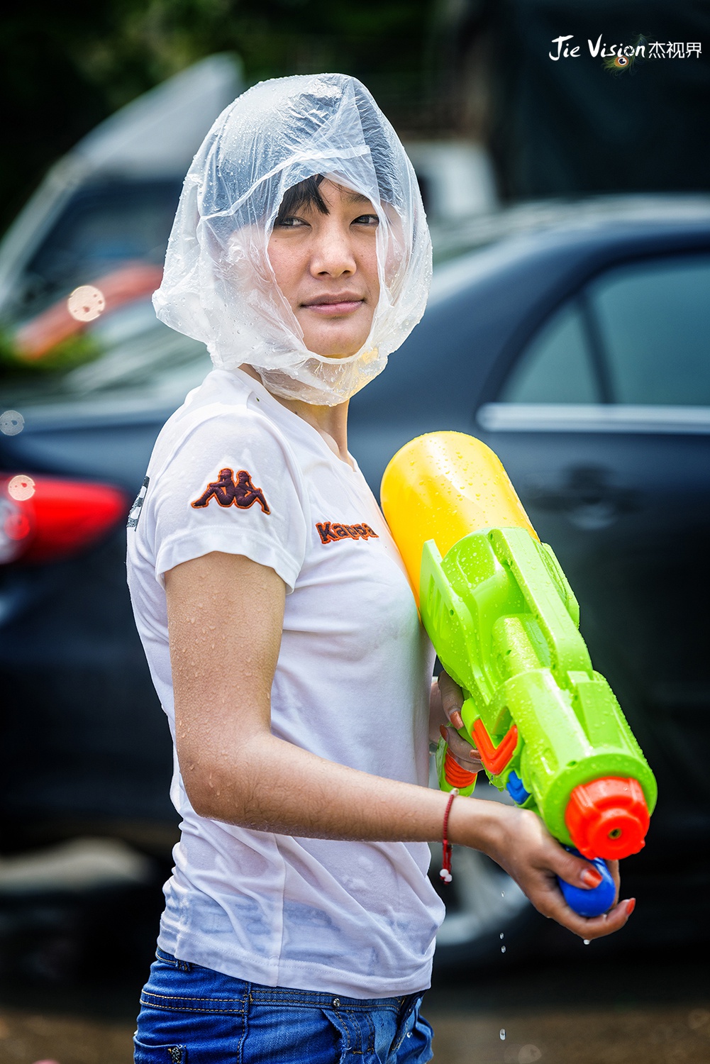 传承千年的泼水节因疫情取消了想痛快湿身只等明年花再开