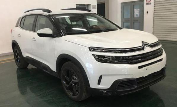 东风雪铁龙天逸C5 AIRCROSS PHEV谍照曝光