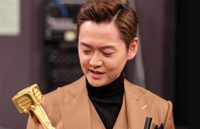 机场特警饰演张景山的是谁 张振朗详细个人资料介绍