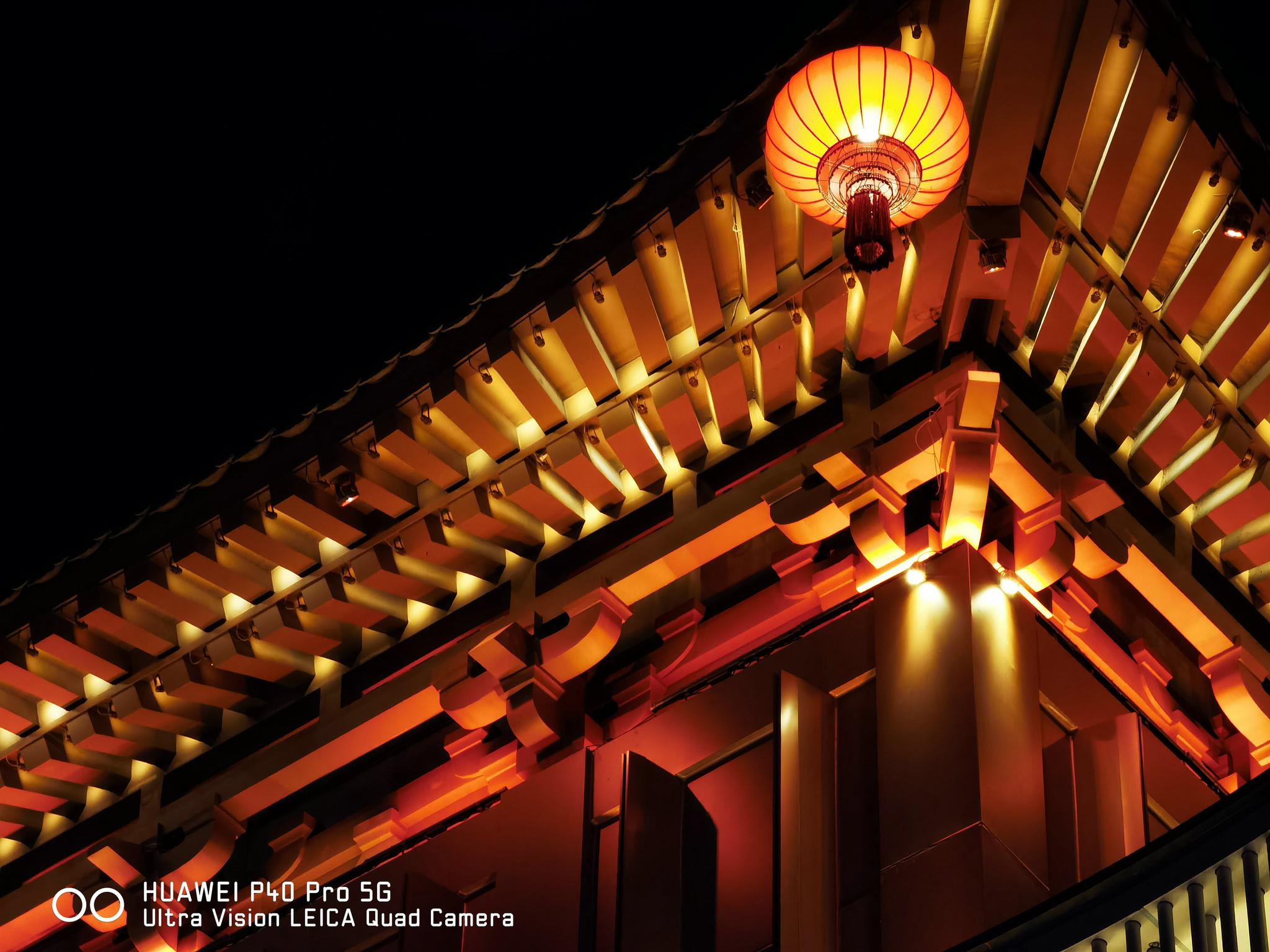 华为P40 Pro：拍照让人惊喜，“夜视仪”依旧强大！