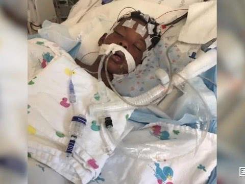 美国5岁男童在自家阳台玩耍时 遇开车路过的人乱抢扫射中弹身亡|阳台|乔丹|男童_新浪新闻