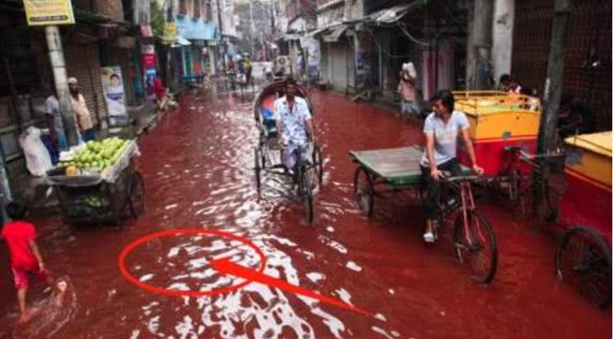 传说中的"血雨",现实中下了整整2个月,天空都被染成了红色