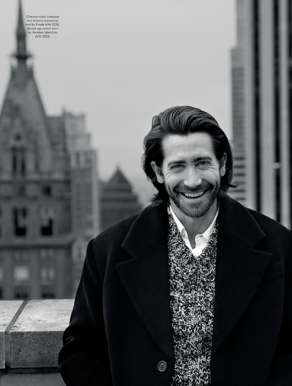 40岁杰克·吉伦哈尔写真曝光,一脸络腮胡却帅成男神典范